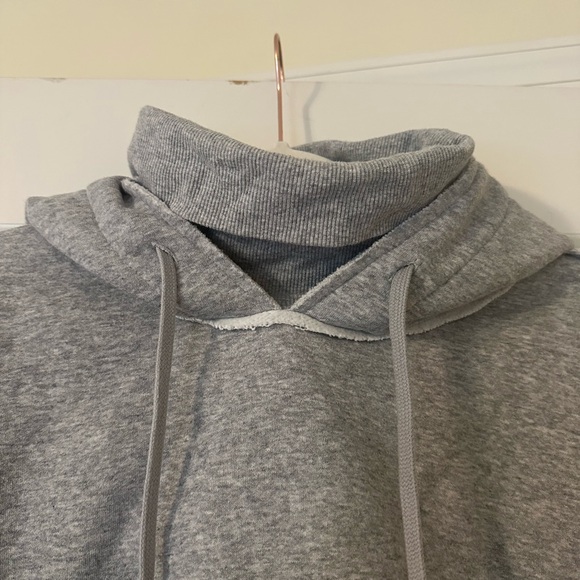 Alo sweatshirt - Picture 4 of 6